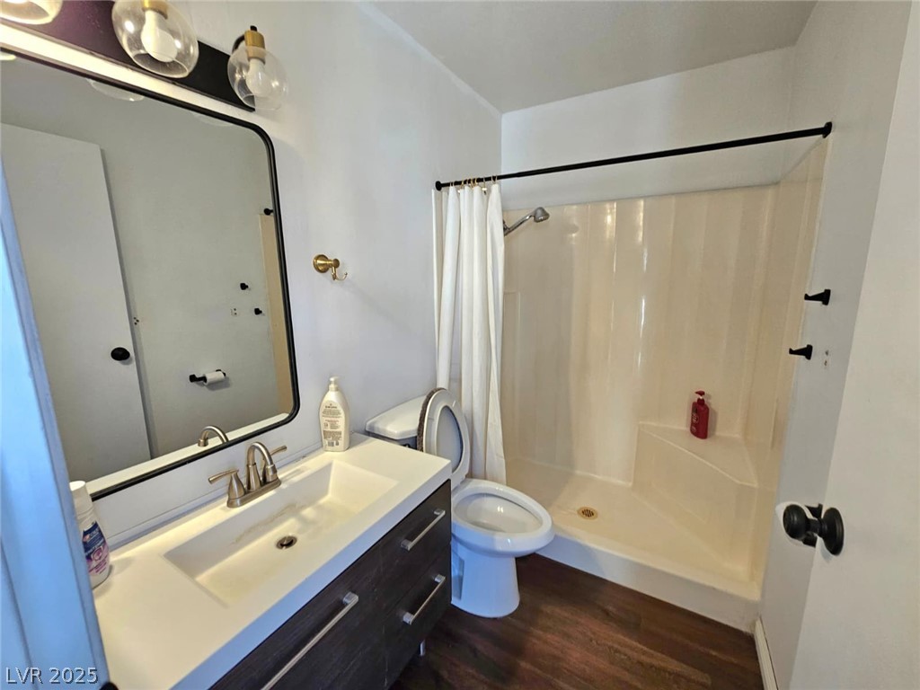 1460 Hialeah Drive B Property Photo 20