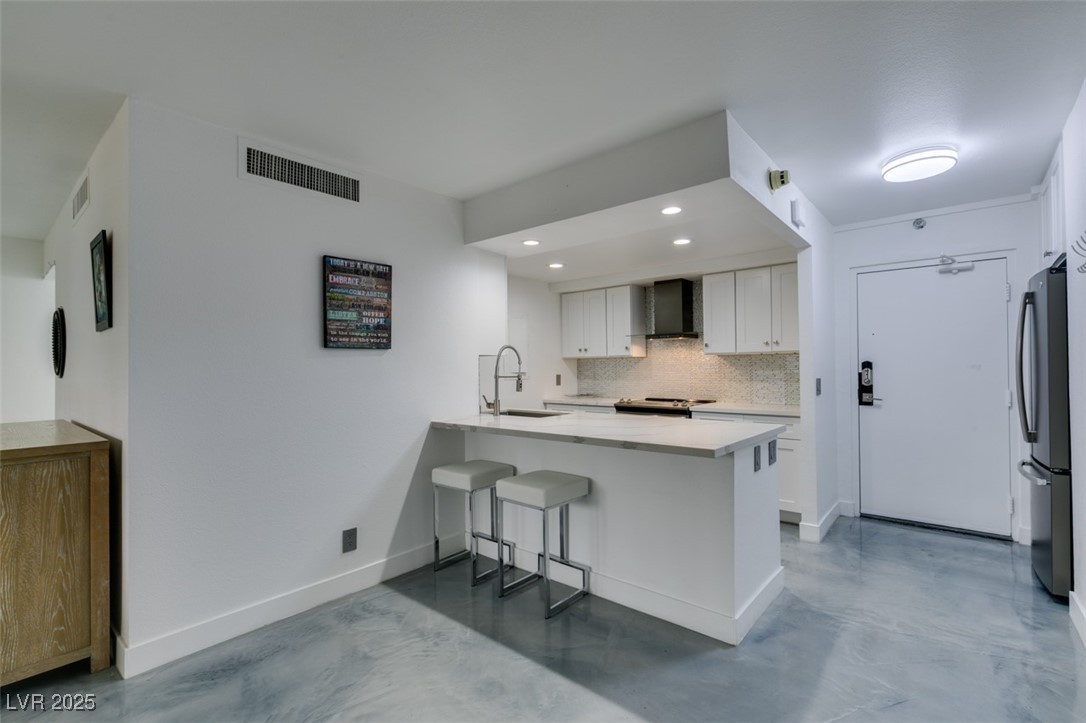 205 East Harmon Avenue 101 Property Photo 22