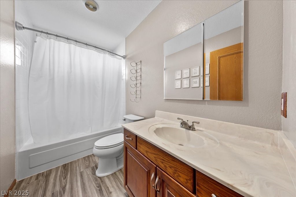 281 East Kimberly Drive Property Photo 23