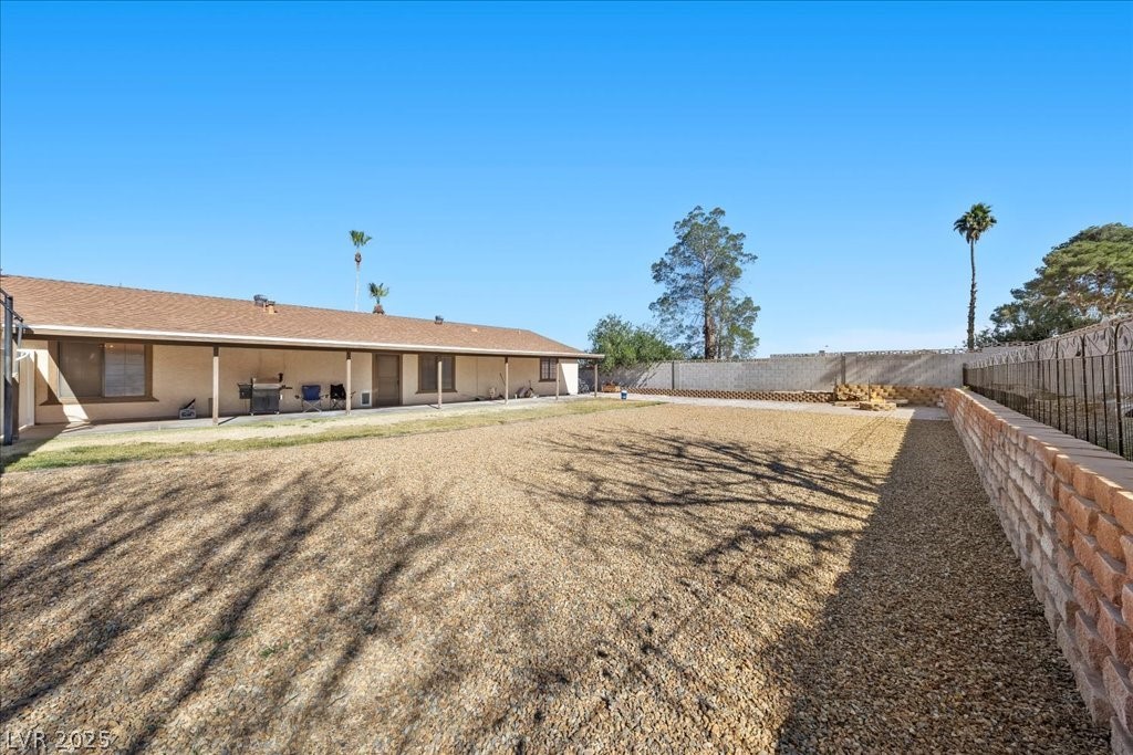 281 East Kimberly Drive Property Photo 30