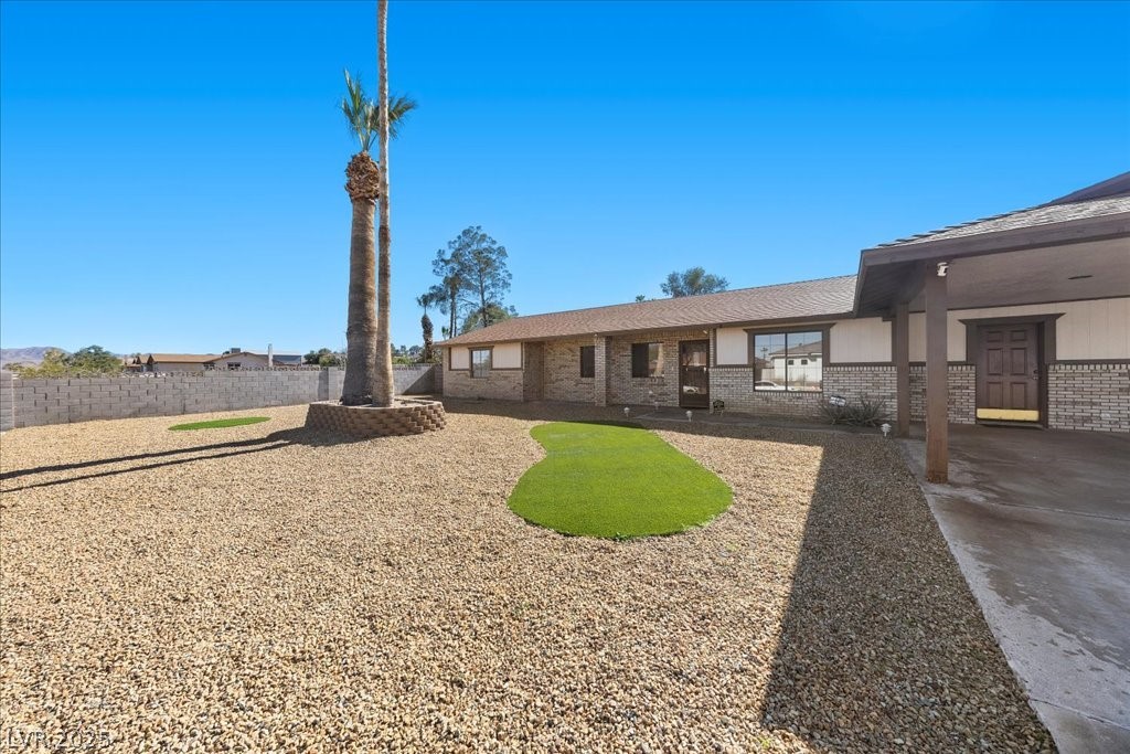 281 East Kimberly Drive Property Photo 44