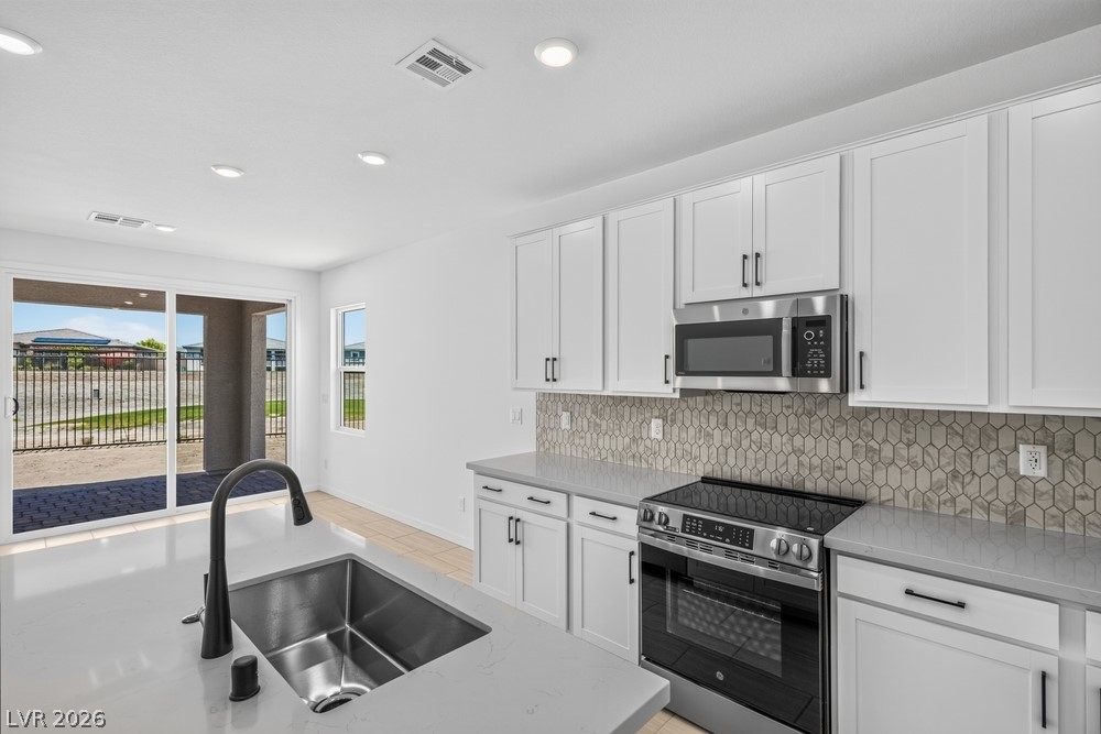 3335 East Cactus Canyon Drive Property Photo 6