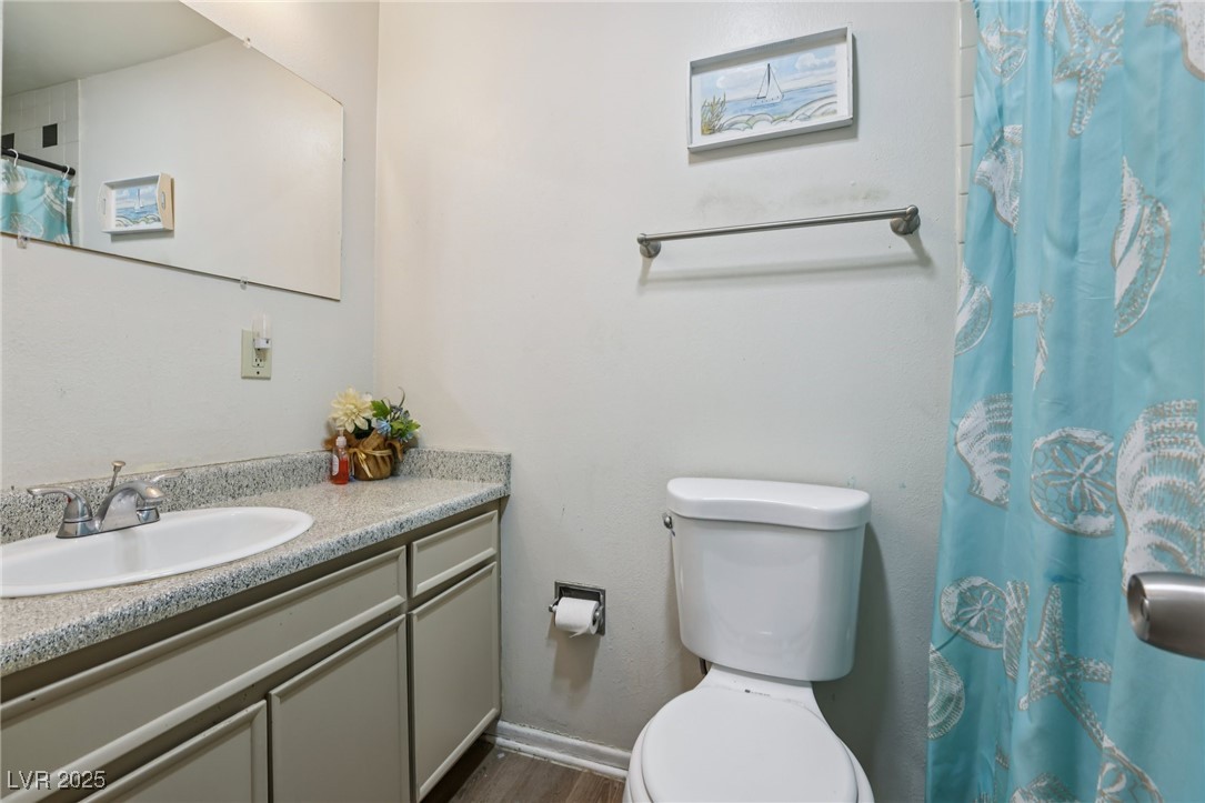 6912 Singing Dunes Lane Property Photo 25
