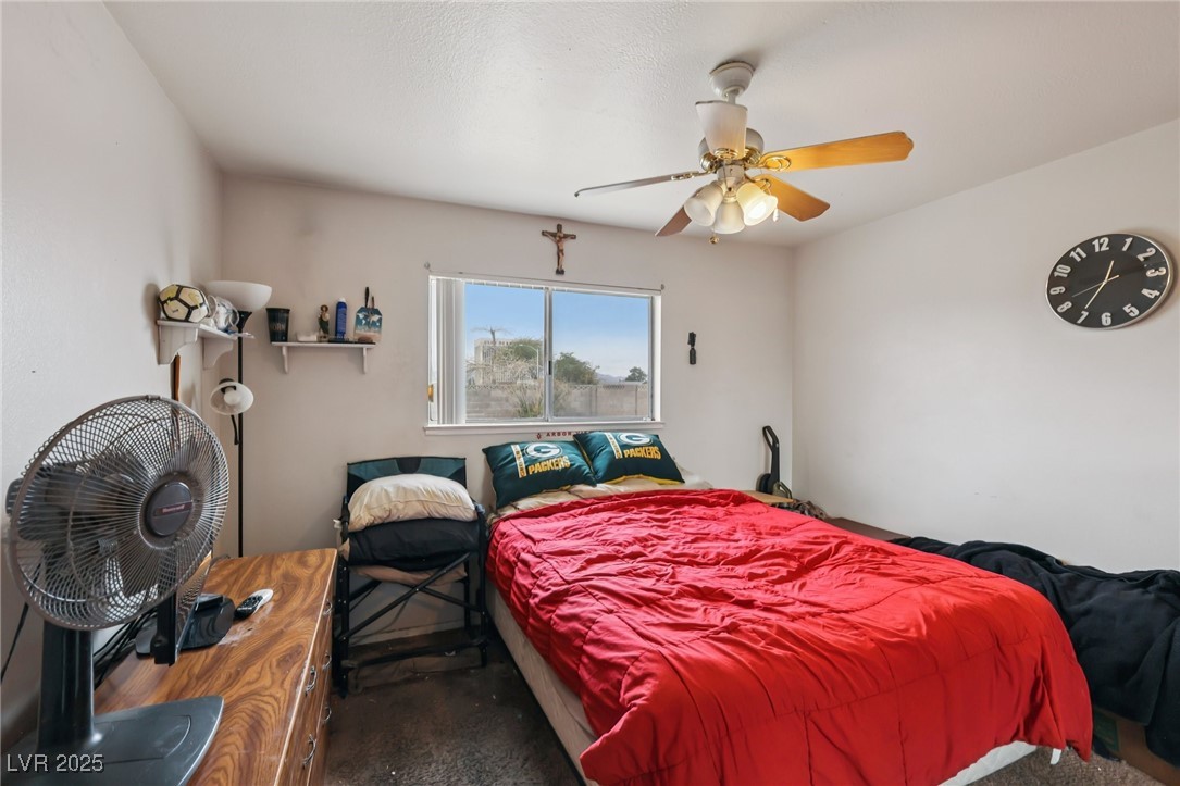 6912 Singing Dunes Lane Property Photo 31