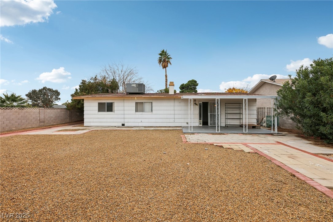 6912 Singing Dunes Lane Property Photo 37