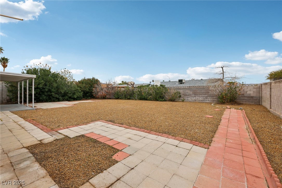 6912 Singing Dunes Lane Property Photo 41