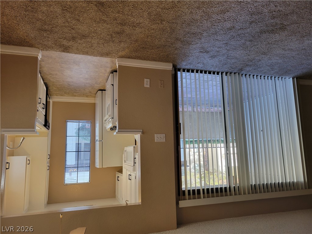 4860 Nara Vista Way 104 Property Photo 6