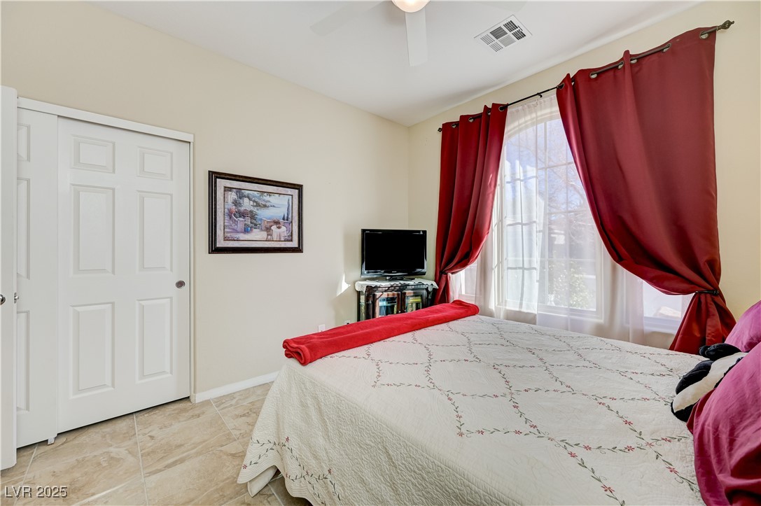 5763 Hannah Brook Street Property Photo 7