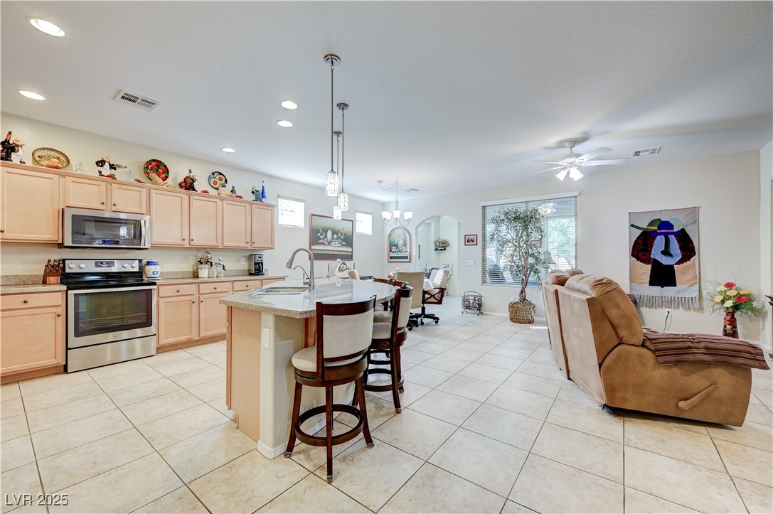5763 Hannah Brook Street Property Photo 17