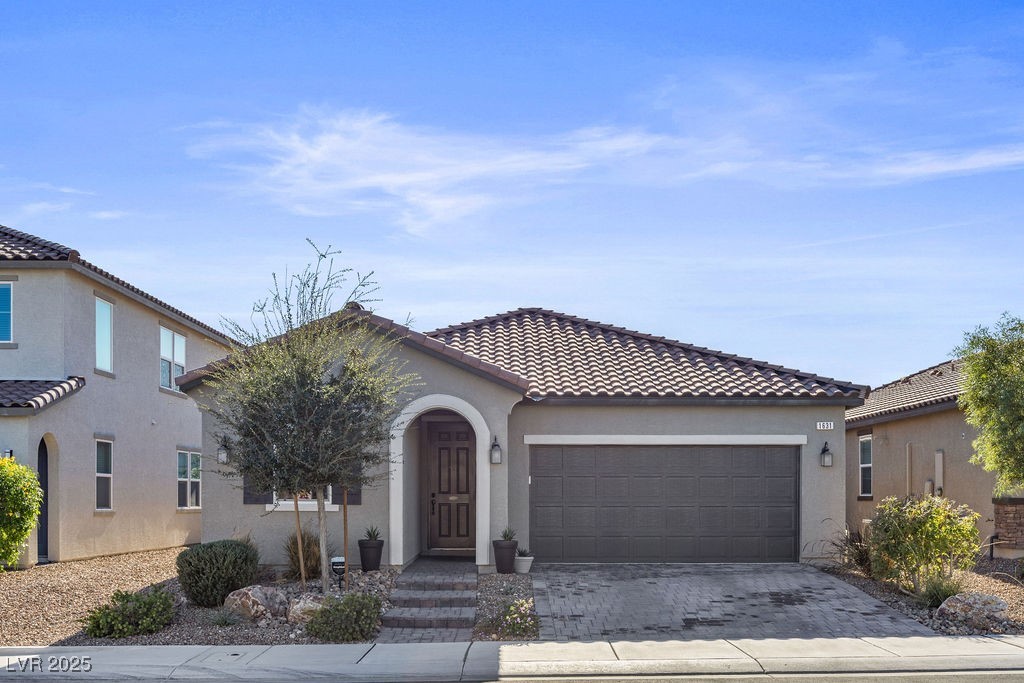 1631 Deep Valley Avenue Property Photo 1