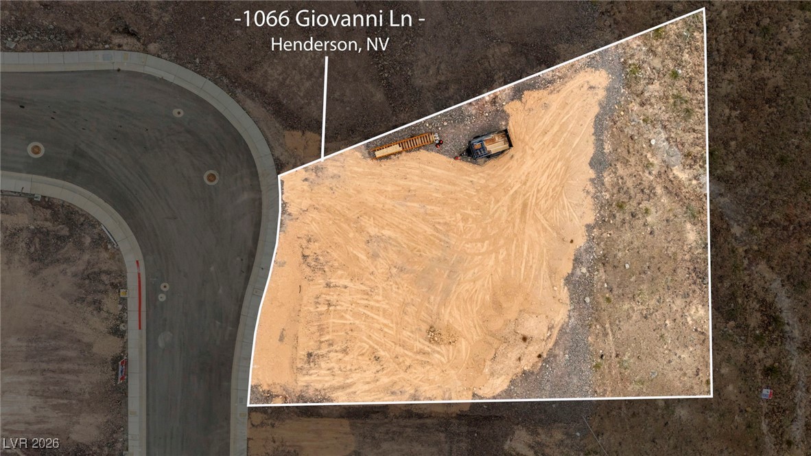 1066 Giovanni Lane Property Photo 1