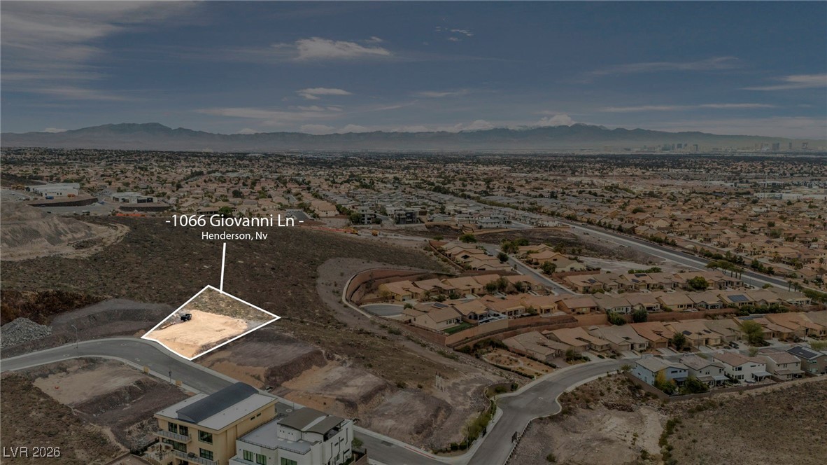 1066 Giovanni Lane Property Photo 2