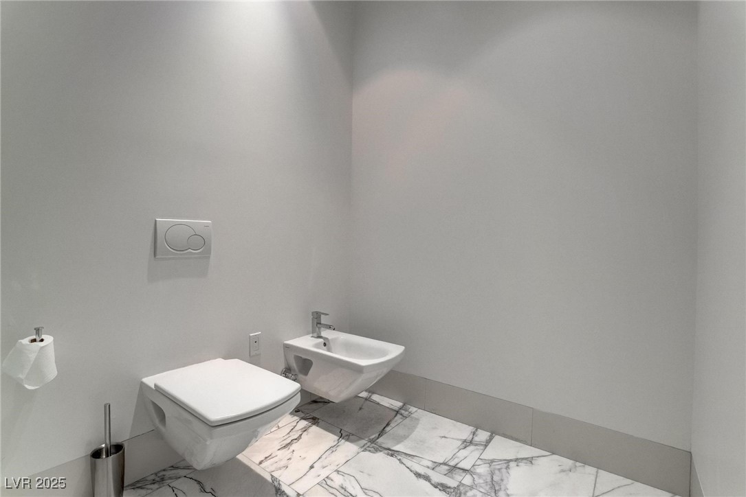 4575 Dean Martin Drive 2607 Property Photo 27