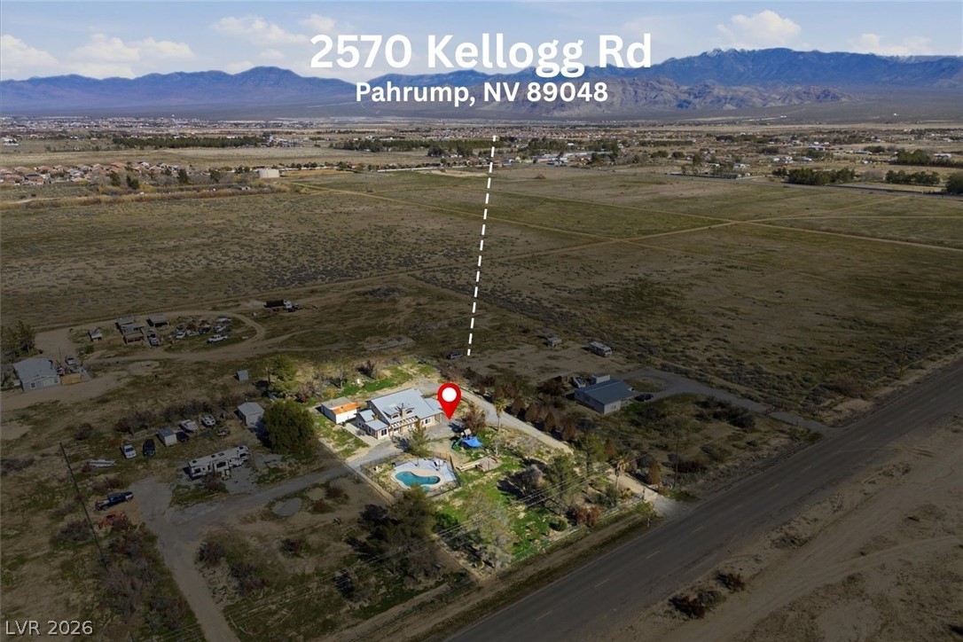 2570 East Kellogg Road Property Photo 5