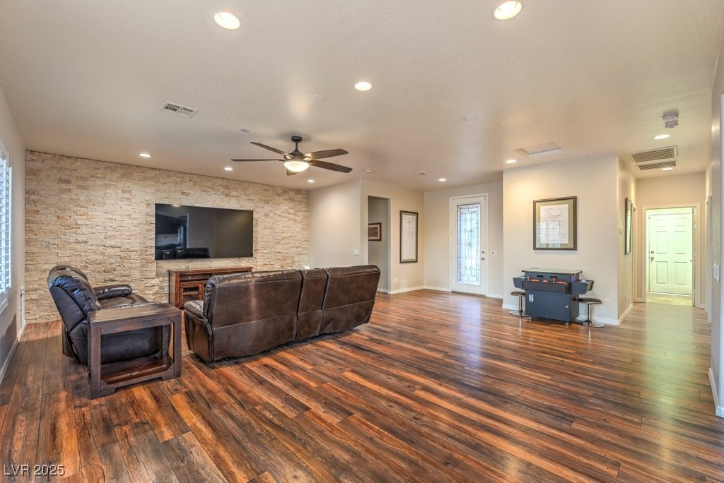 8633 Kennedy Heights Court Property Photo 11