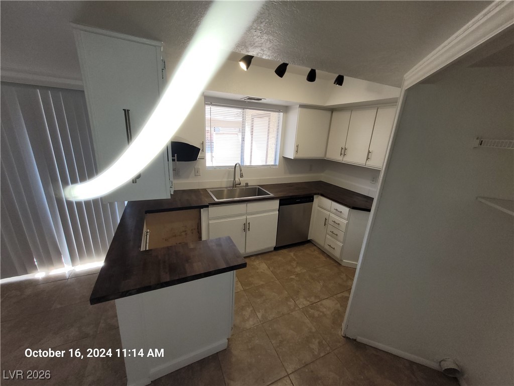 1907 Natalee Drive Property Photo 8