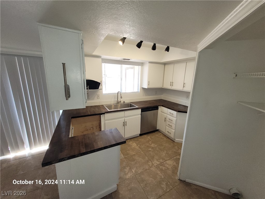 1907 Natalee Drive Property Photo 9
