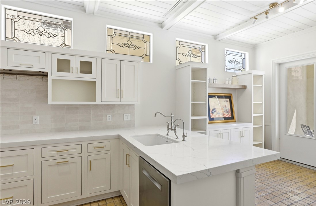 9053 Opus Drive Property Photo 11