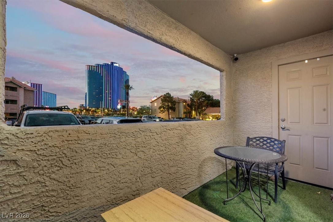 4200 South Valley View Boulevard 1007 Property Photo 17