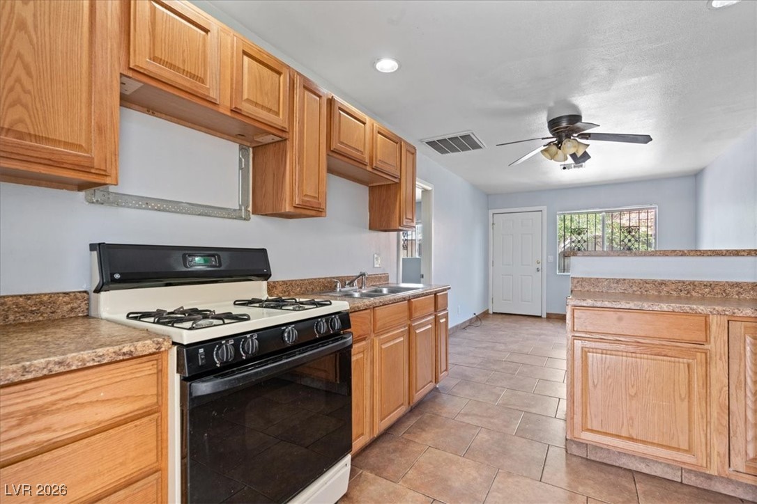 4000 Visby Lane Property Photo 2