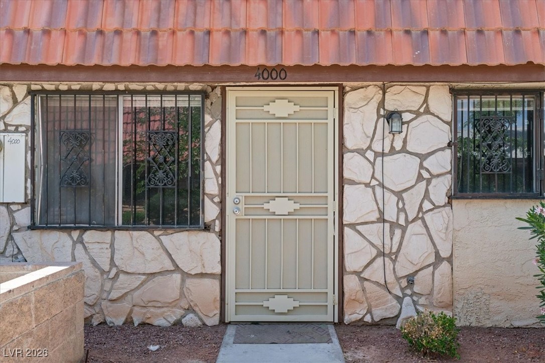 4000 Visby Lane Property Photo 19