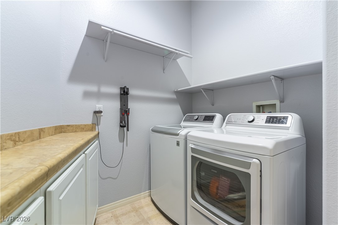 1004 Viale Placenza Place Property Photo 17