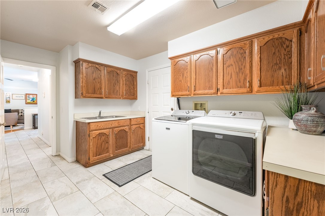 8 Hummingbird Lane Property Photo 43