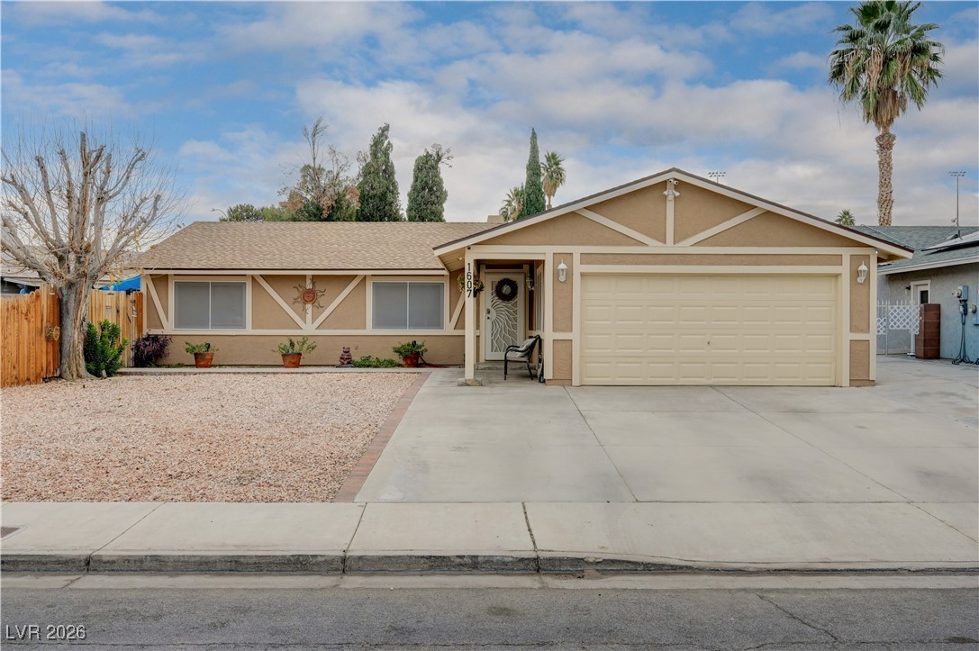 1607 Abby Avenue Property Photo 1