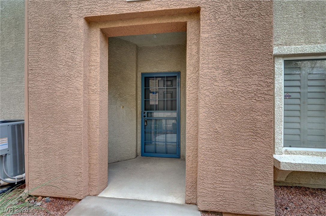 10711 Pappas Lane 101 Property Photo 2