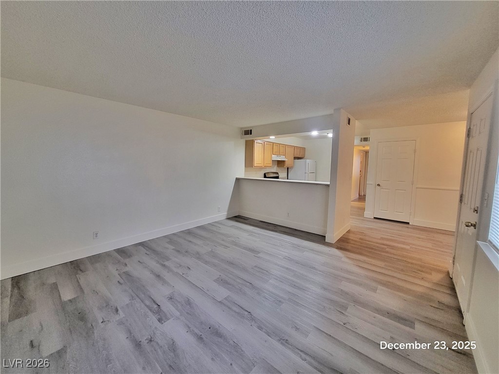 4264 Tara Avenue 2 Property Photo 2