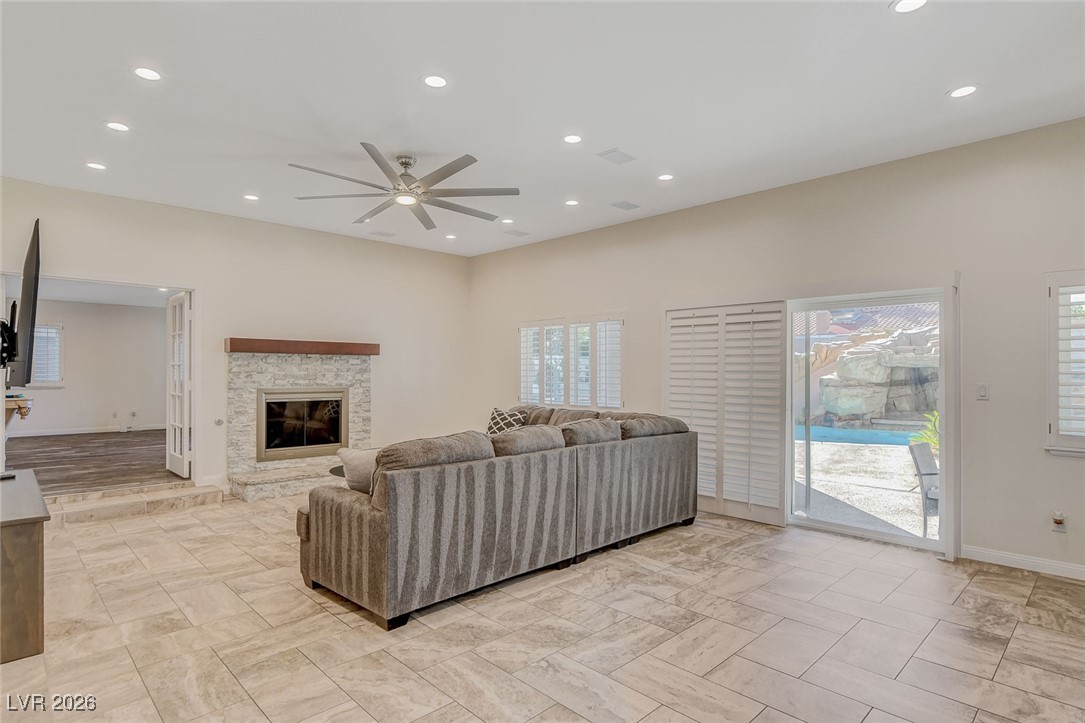 5167 Jarom Street Property Photo 16
