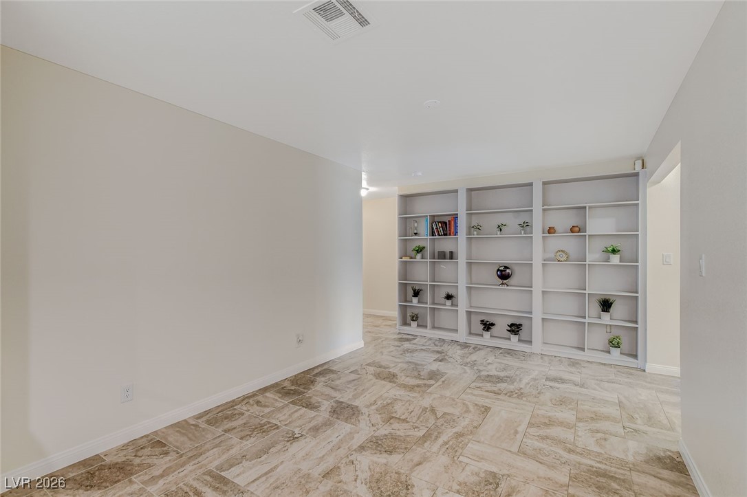 5167 Jarom Street Property Photo 27