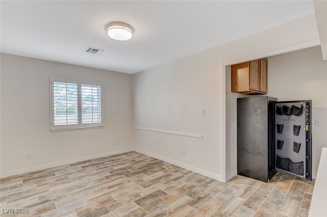 5167 Jarom Street Property Photo 29
