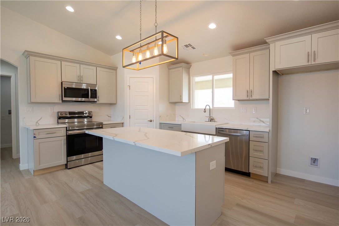 3925 North Mayfield Ranch Road Property Photo 7