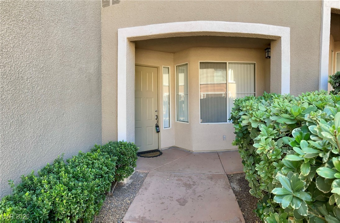 656 Peachy Canyon Circle 102 Property Photo 4