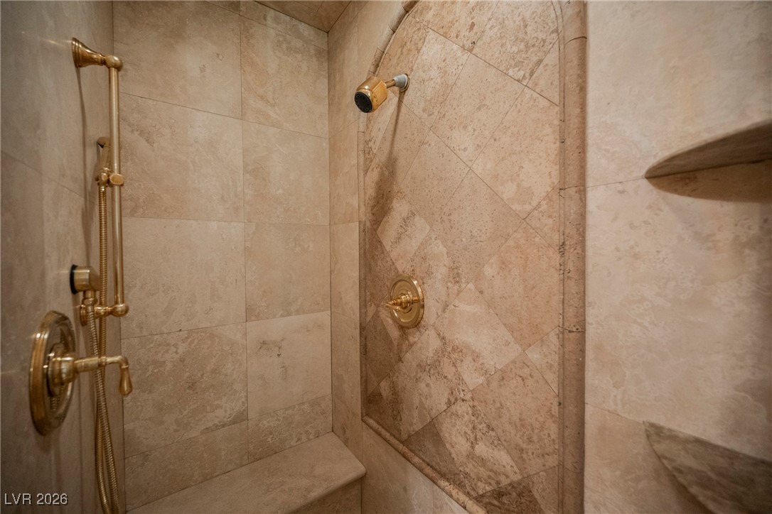 2747 Paradise Road 2801 Property Photo 48