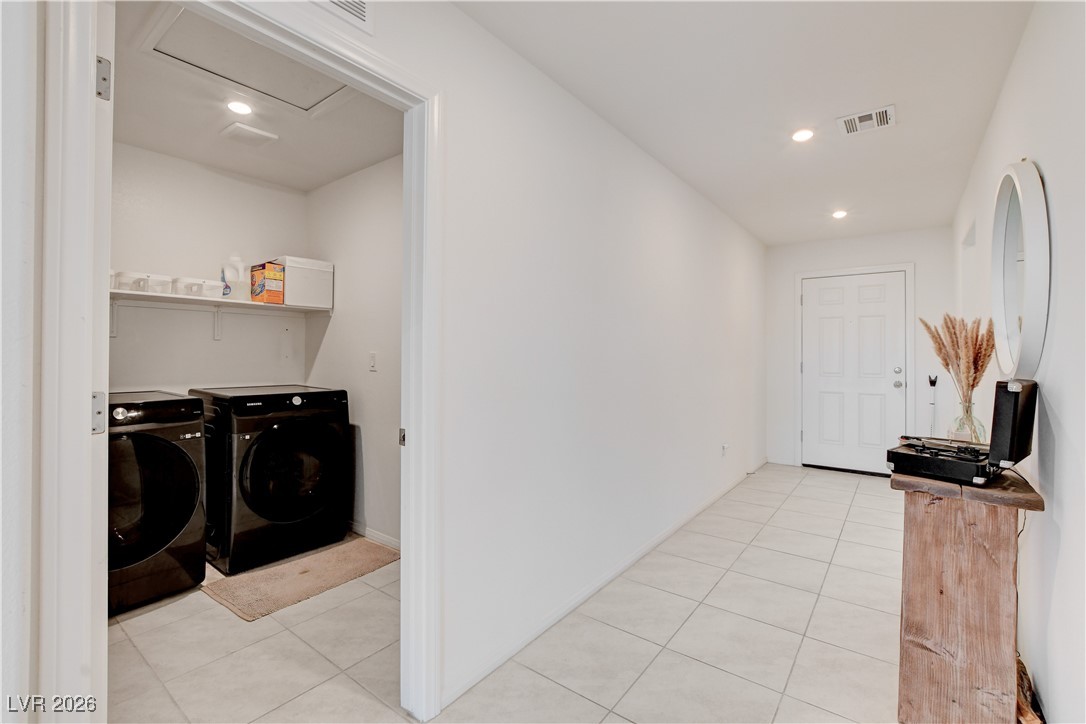 334 Bridal Veil Falls Street Property Photo 12