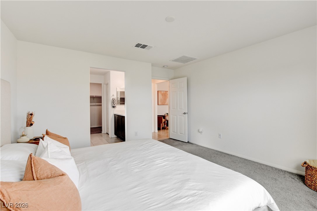 334 Bridal Veil Falls Street Property Photo 18