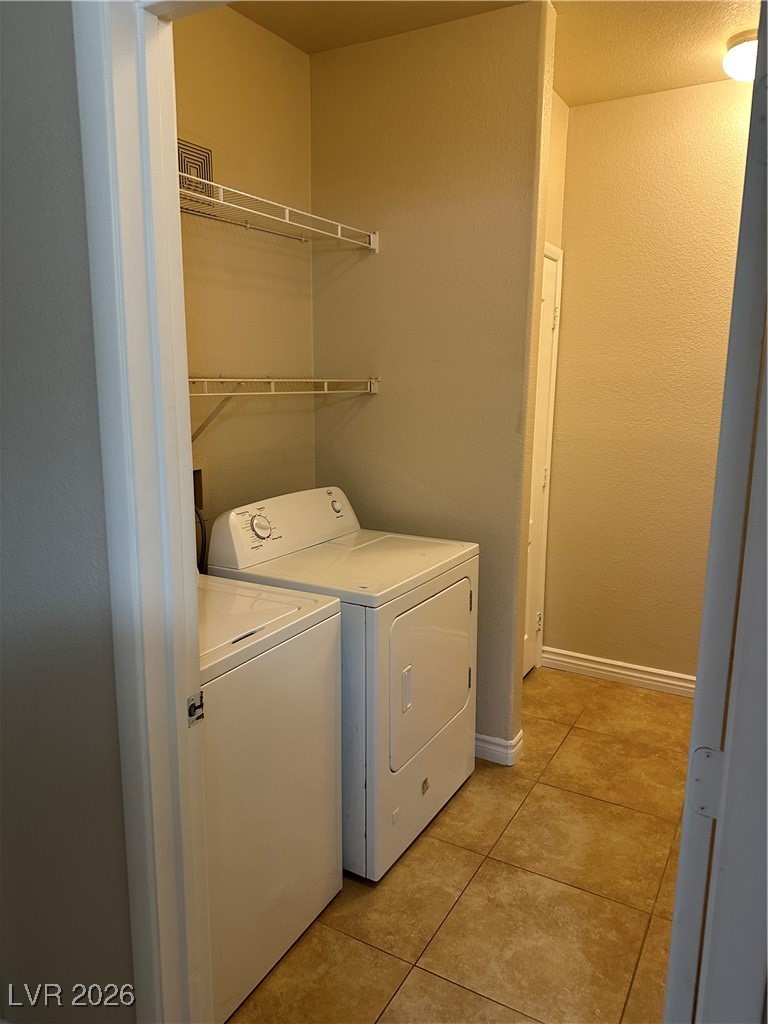 1404 Seward Street 104 Property Photo 9