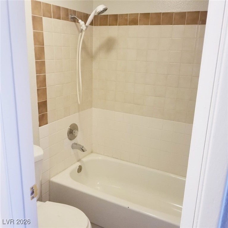 2746321 Property Photo 10