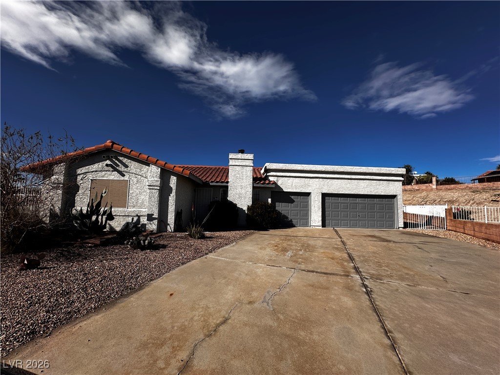 1826 Dunes Court Property Photo 2