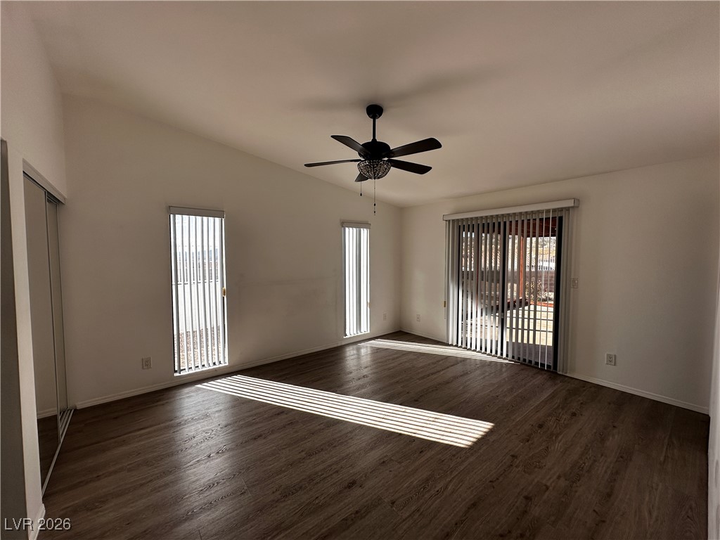 1826 Dunes Court Property Photo 5
