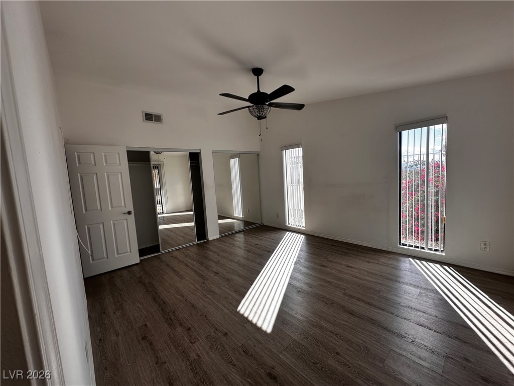 1826 Dunes Court Property Photo 6
