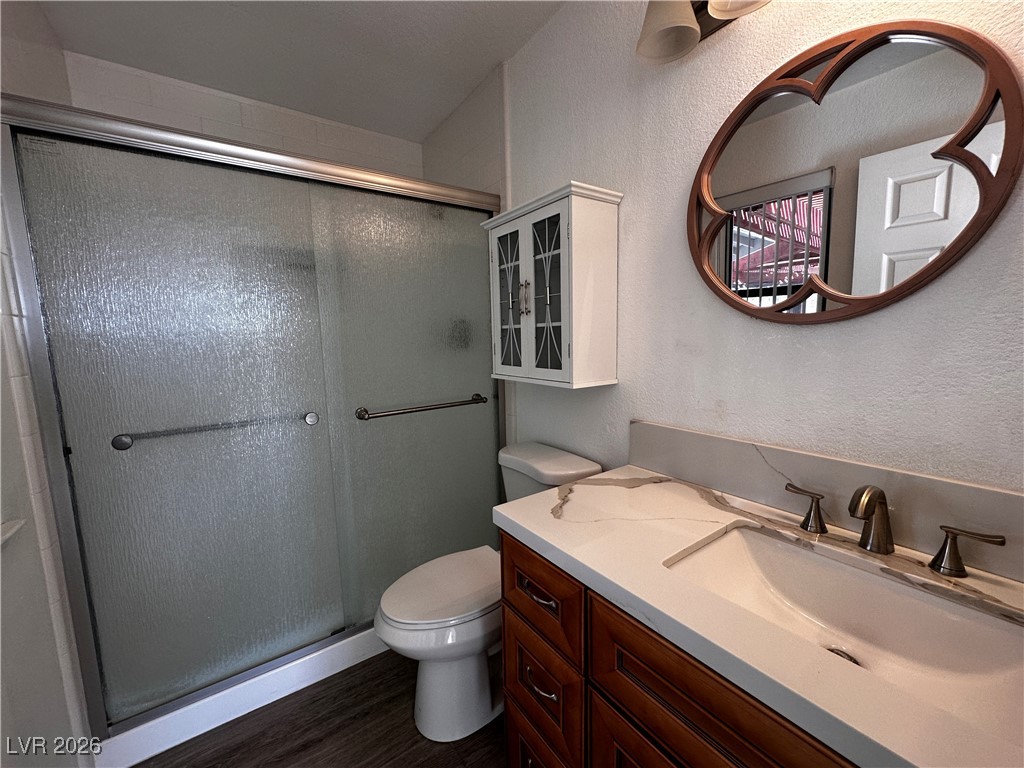 1826 Dunes Court Property Photo 7