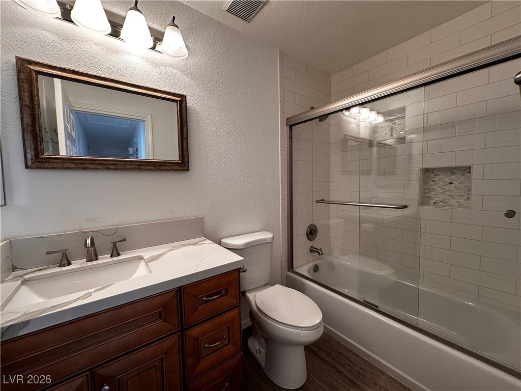 1826 Dunes Court Property Photo 12