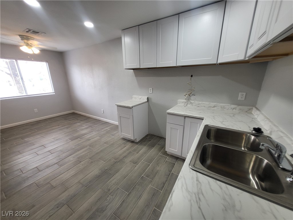 2317 North Jones Boulevard Property Photo 5