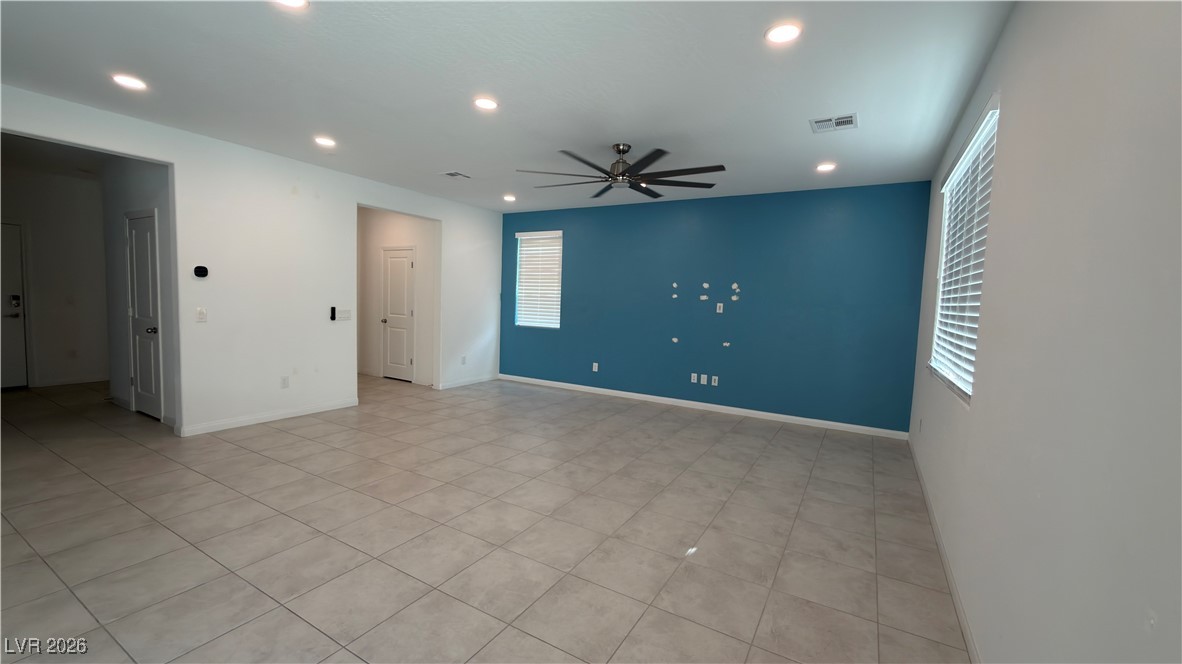 6951 Feather Hill Street Property Photo 2