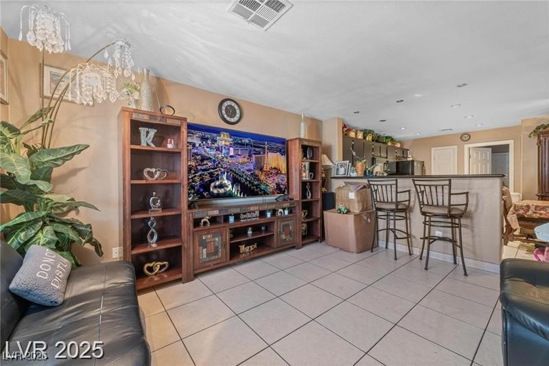 2211 Sleepy Court Property Photo 5
