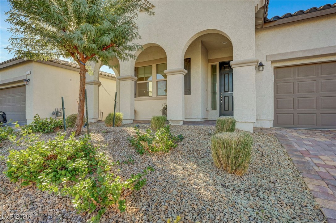 6117 Bugsy Street Property Photo 5