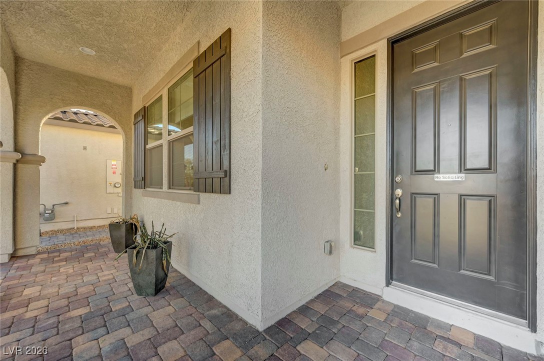 6117 Bugsy Street Property Photo 6
